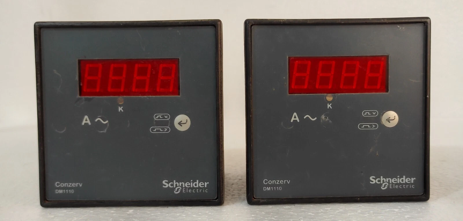 Schneider Electric Conzerv DM1110 Digital Power Meter